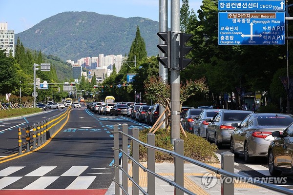 창원 원이대로 S-BRT 개통[연합뉴스 자료사진]