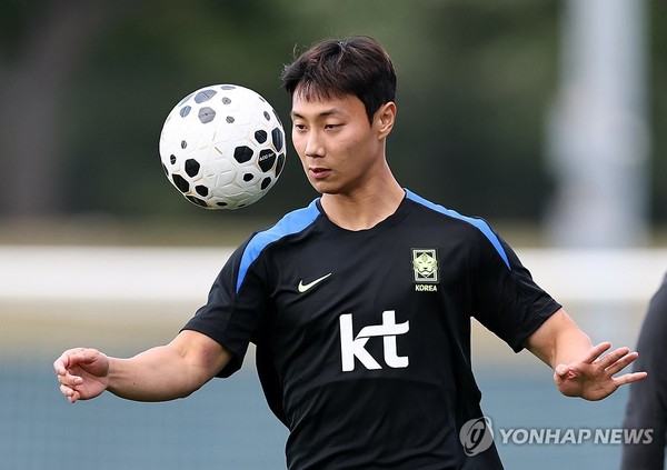 축구대표팀에서 훈련하는 백승호[연합뉴스]
